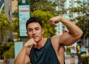 英雄联盟总决赛2025-瑞士选手登顶领奖台，实力无人能敌