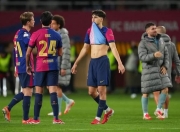 LOL决赛-巴塞罗那惨败，防守漏洞频出