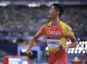 LOL赛事-运动员展现实力，夺得金牌成绩赞誉