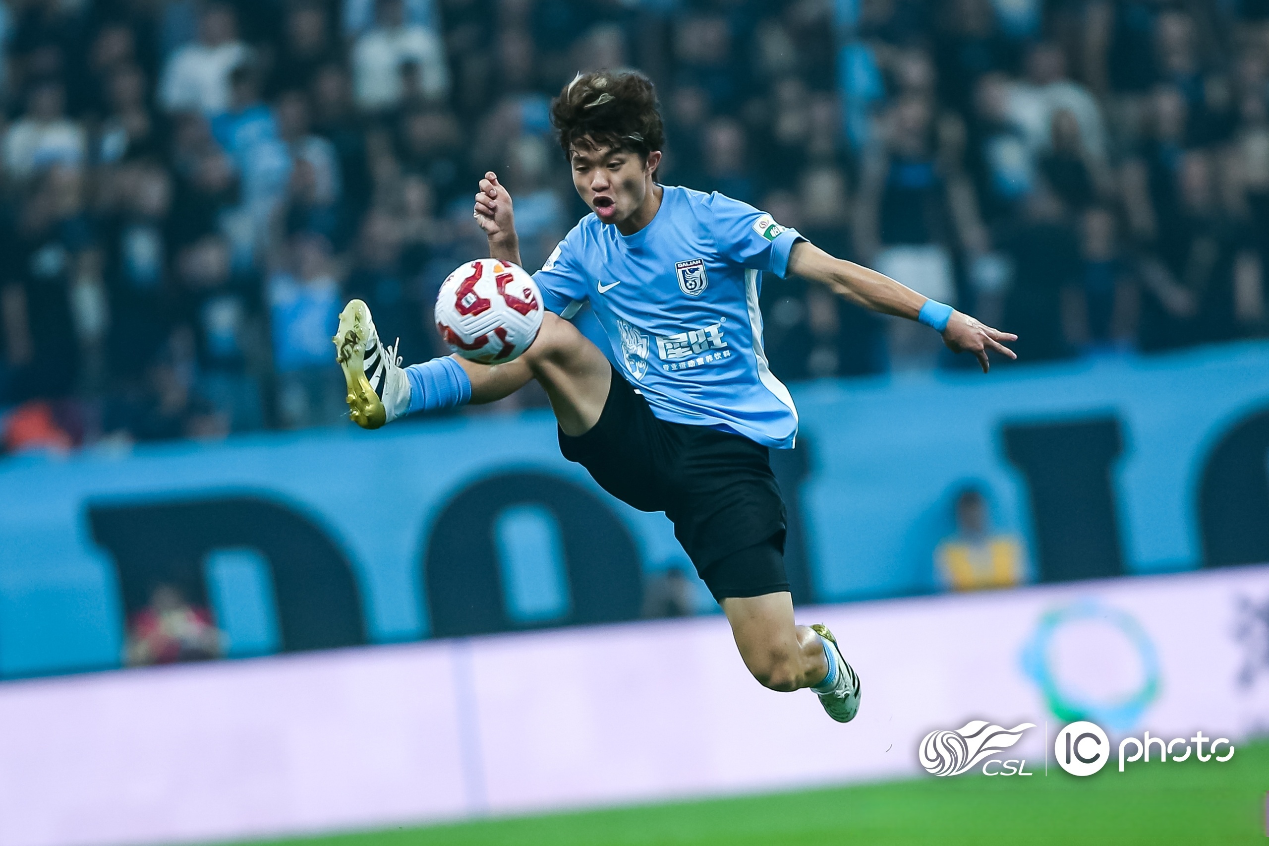 关于超级联赛最新战报:大连一方胜出排名的信息 关于超级联赛最新战报:大连一方胜出排名的信息