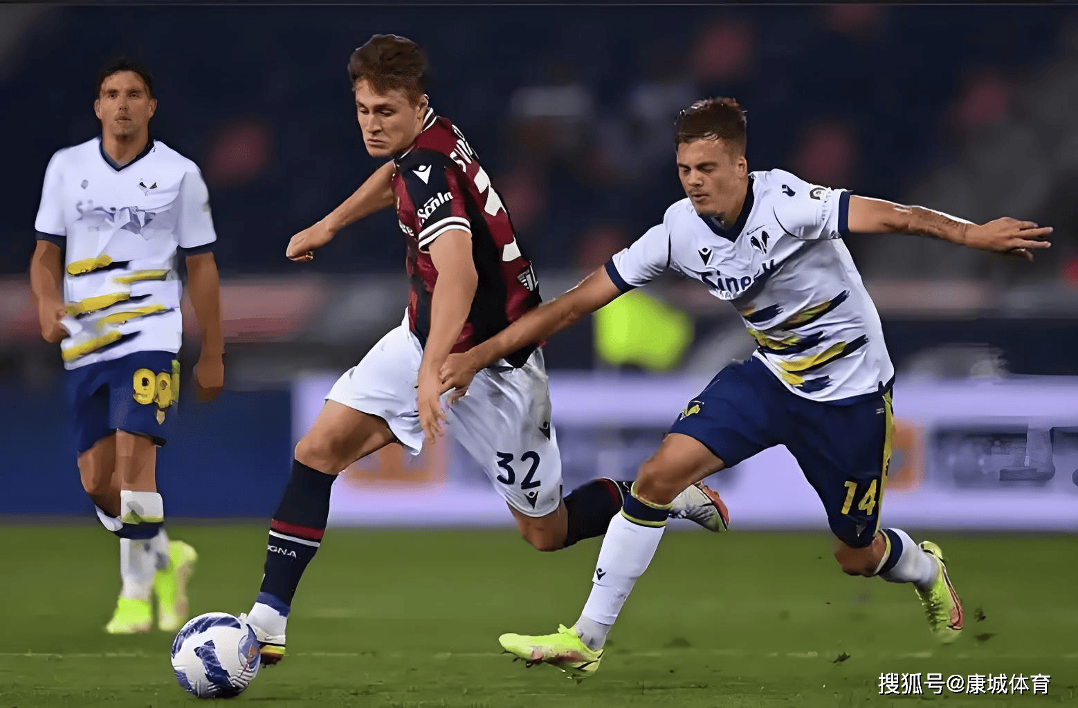 关于意大利队在比赛中力挫对手，期待下一轮的信息