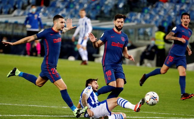 关于马德里胜卢多戈,领跑积分榜的信息 关于马德里胜卢多戈,领跑积分榜的信息