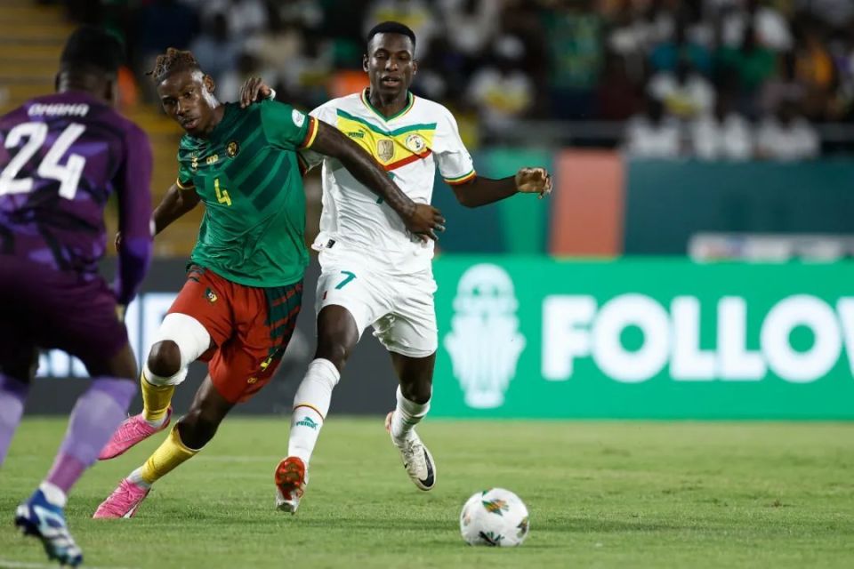 包含非洲实力明星球员大放异彩为球队贡献力量的词条