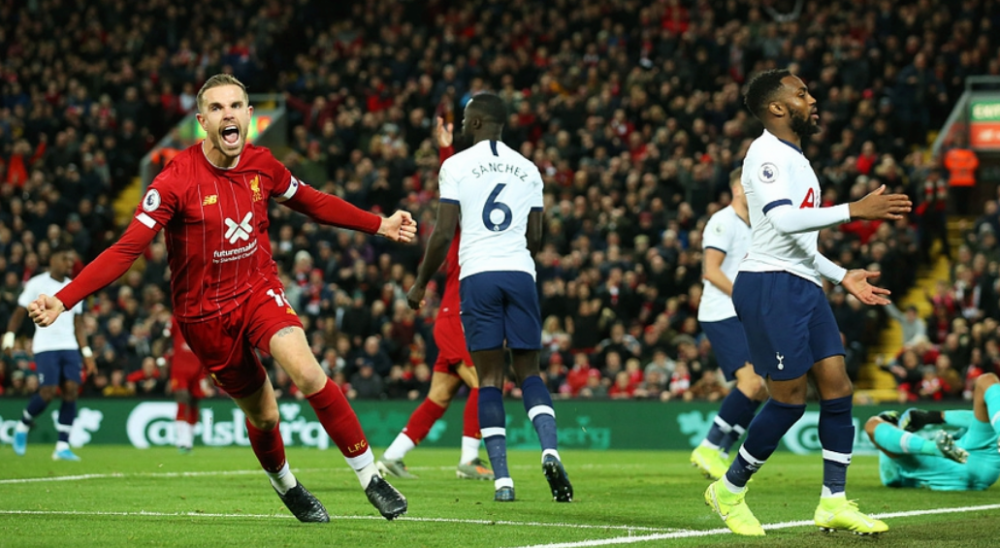 包含S赛惊险逆转取胜，粉丝狂欢不已的词条