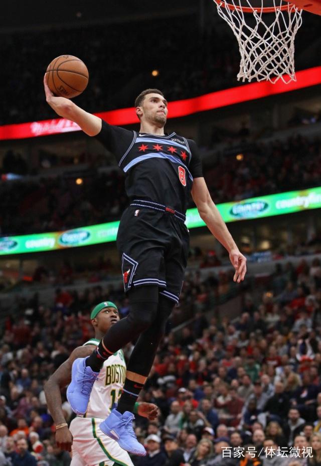 辽宁队逆转76人,拉文点燃赛场 辽宁队逆转76人,拉文点燃赛场