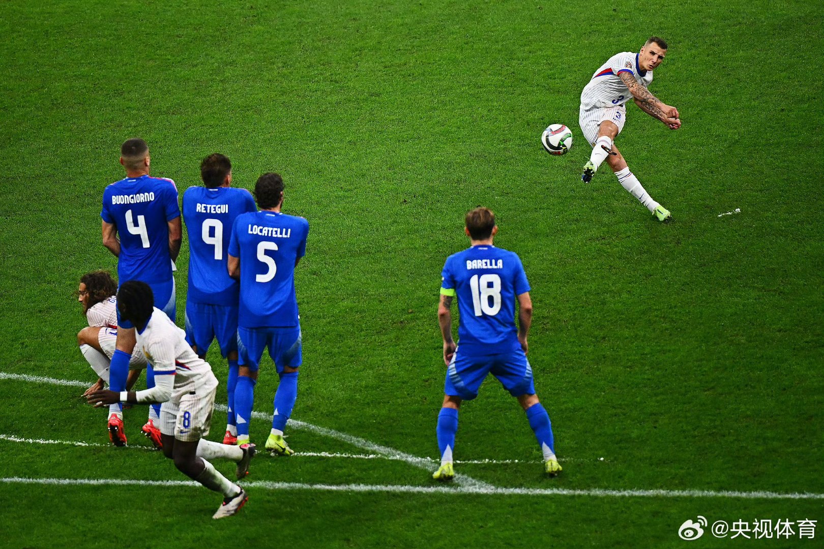 欧国联战局紧张，各队排名争夺惊现意外