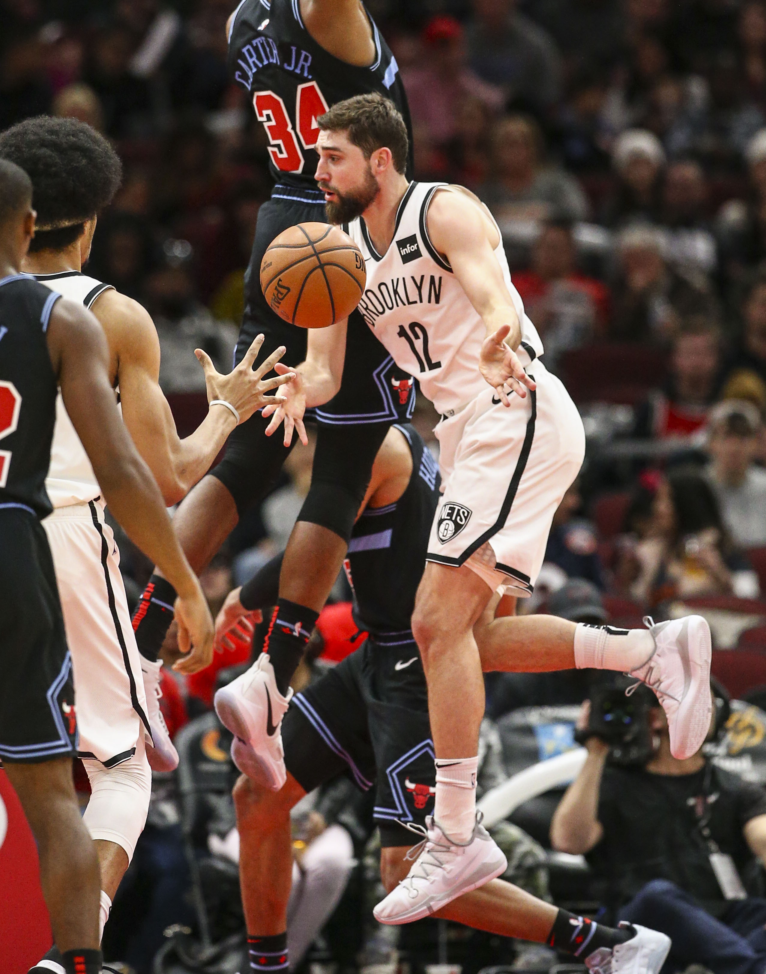 公牛完胜篮网,范弗利特高光表现 公牛完胜篮网,范弗利特高光表现