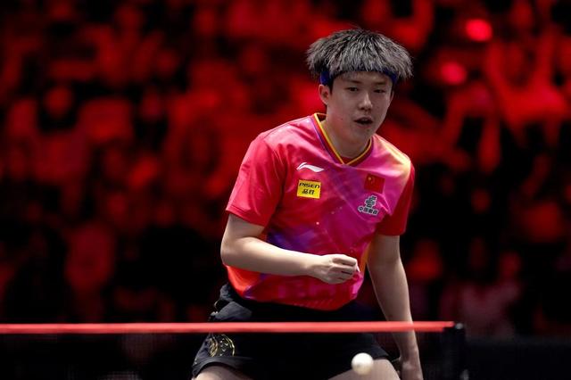 英格兰队鏖战中国队,梁靖崑刷新纪录 英格兰队鏖战中国队,梁靖崑刷新纪录