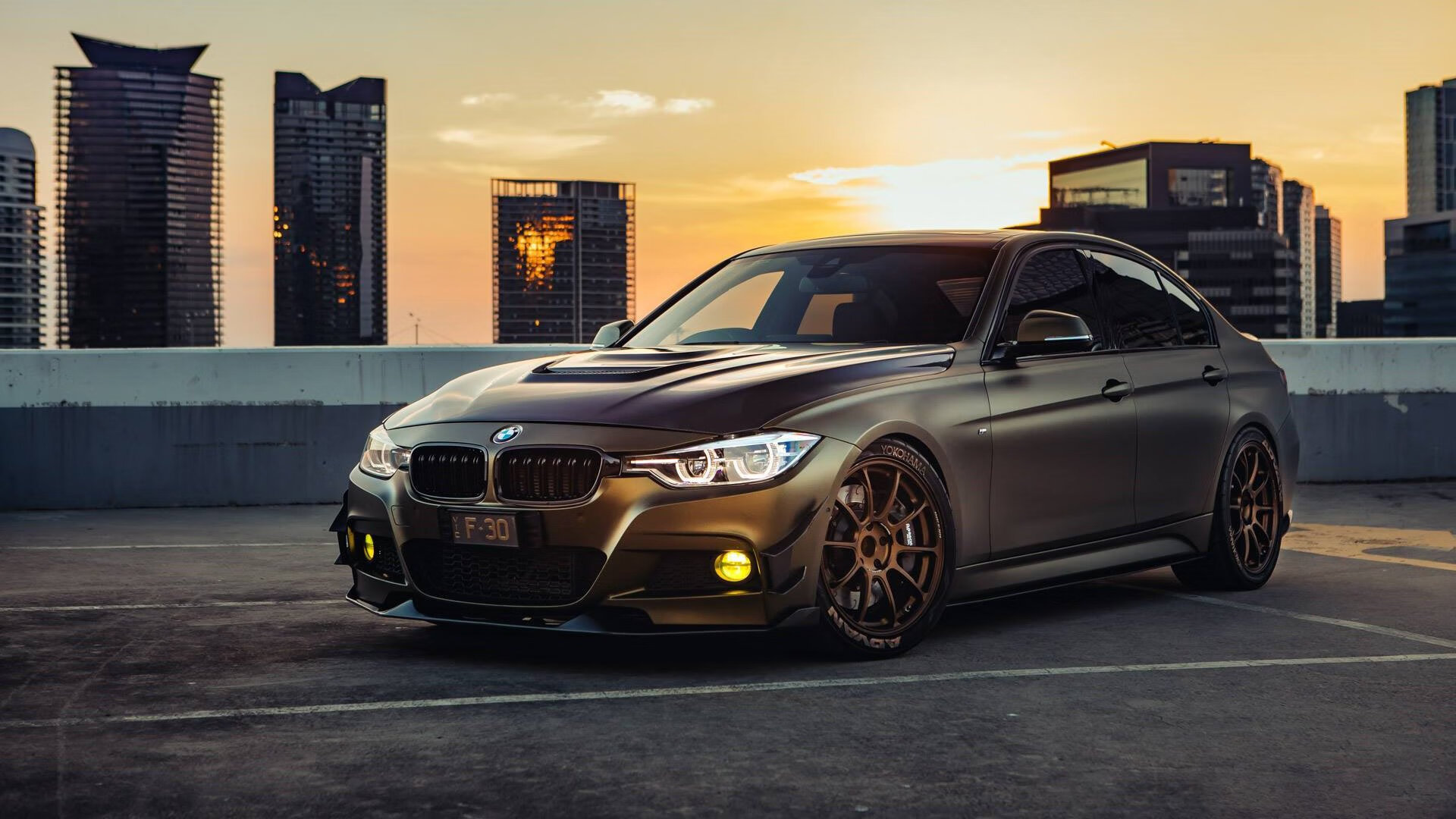 冰岛奇迹再现，一波带走比利时，伊萨克独扛全队