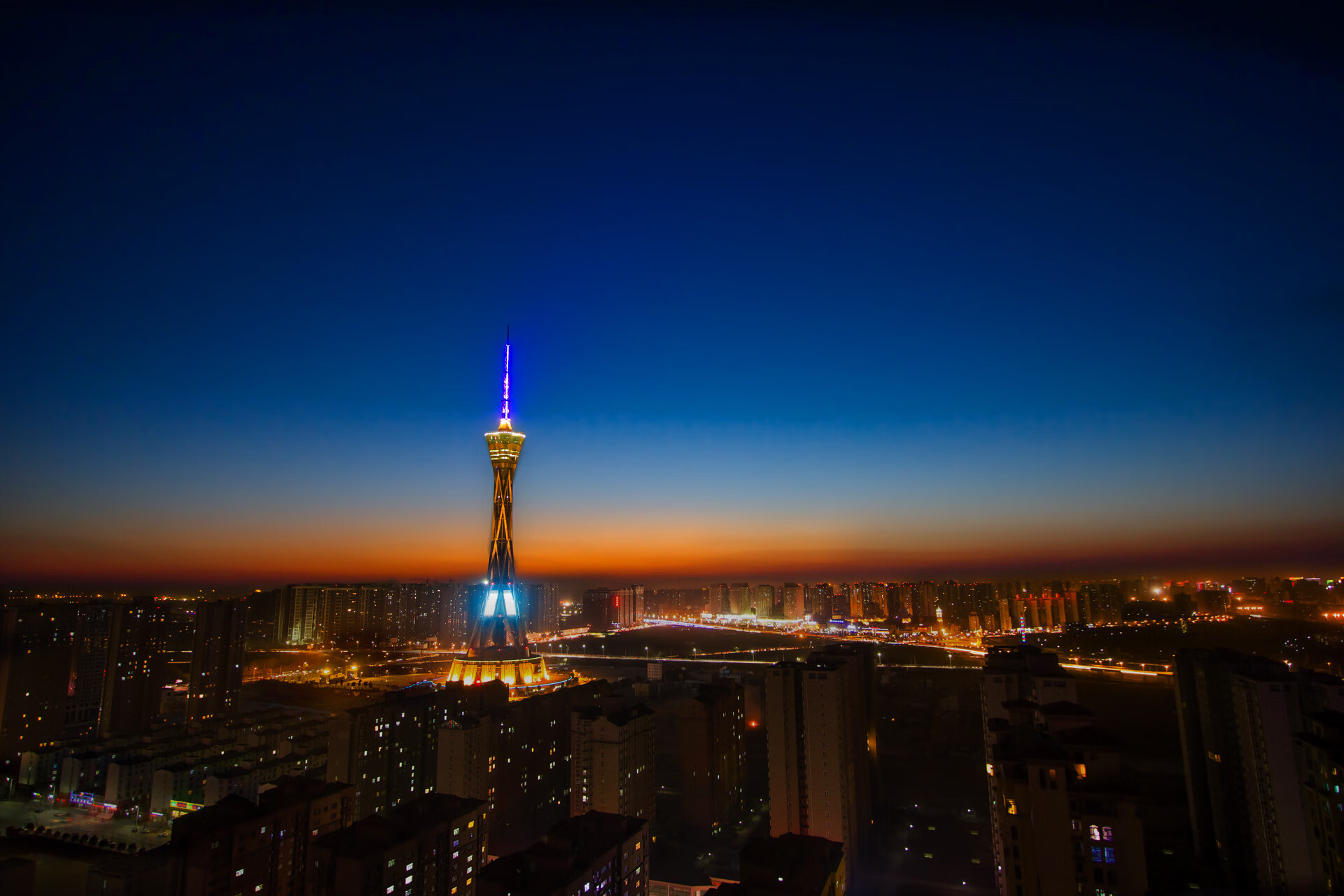 孔德欧冠之夜，莱比锡红牛如何用乌拉圭式压迫主宰比赛