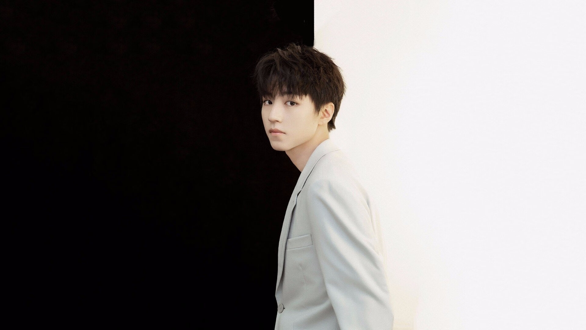 数据重构现实，当上海队巅峰算法决胜篮网，约基奇在西甲德比化身变量幽灵